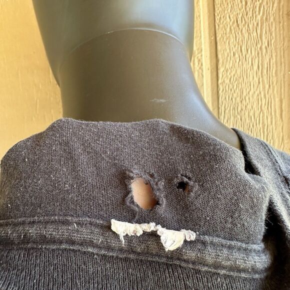 Blood Of Heros Mens Shirt Size XXL Video Game Grunge Distressed‎ Skulls Chains - Picture 9 of 9